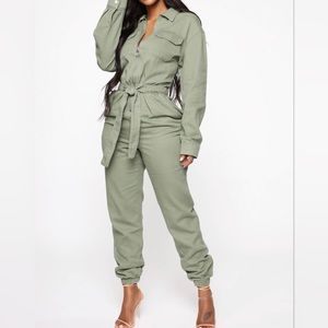 Fashion Nova Olive Jumpsuit - Size XL